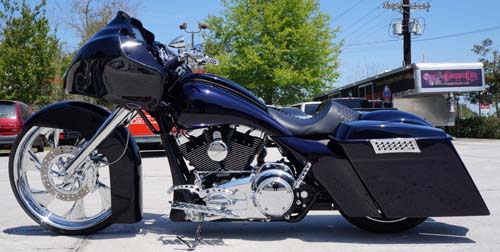 Lamar's 2010 Customized Road Glide by Dave Welch